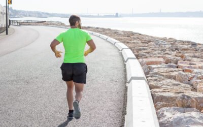 Come correre in discesa senza sovraccaricare le ginocchia